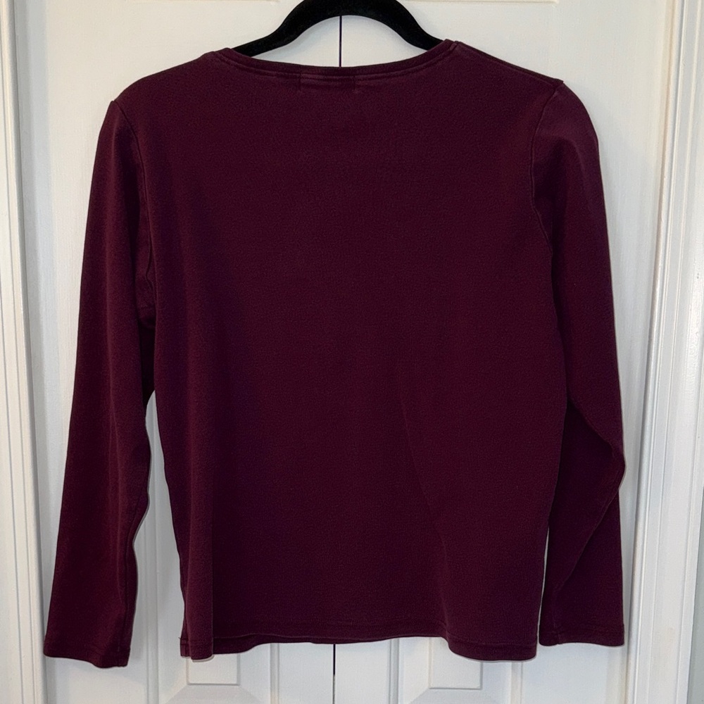 Eddie Bauer Deep Burgundy V-Neck Long Sleeve Top size Medium - Picture 9 of 13